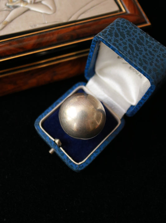 Vintage 925 sterling silver oversized dome statement ring displayed in a blue vintage jewellery box.