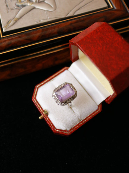 Vintage 925 sterling silver amethyst statement ring with a large faceted rectangular purple stone surrounded by a sparkling rhinestone halo.